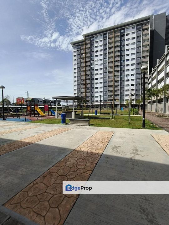 WTS / FOR SALE :  Renovated! Partially furnish! Serunai Apartment (RSKU), Bandar Bukit Raja, Klang || Asking Price : RM 355,000, Selangor, Bandar Bukit Raja