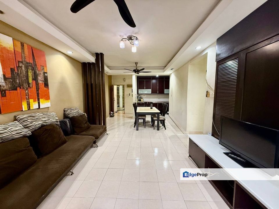 FOR SALE  ✅  Suriamas Condominium, PJS 10, Bandar Sunway || Asking Price RM 490,000 nego, Selangor, Bandar Sunway