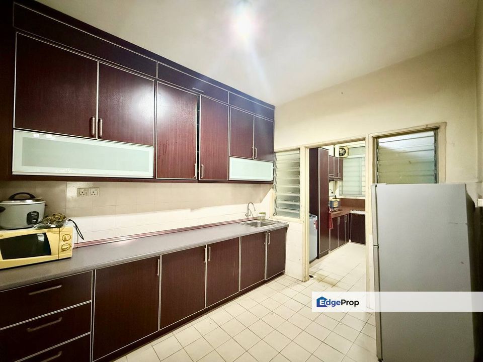 FOR SALE  ✅  Suriamas Condominium, PJS 10, Bandar Sunway || Asking Price RM 490,000 nego, Selangor, Bandar Sunway