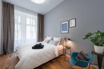 50 Acres Township just 1 Condo! Door Step to Mall