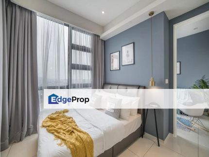 [ Beside University ] Airbnb Hotspot with ROI 14%, Selangor, Sepang