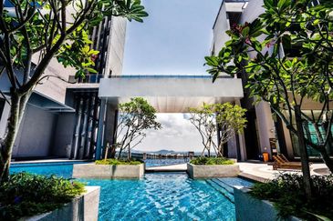 [SkySEMI-D Condo]Full KLCC View @48type facilities