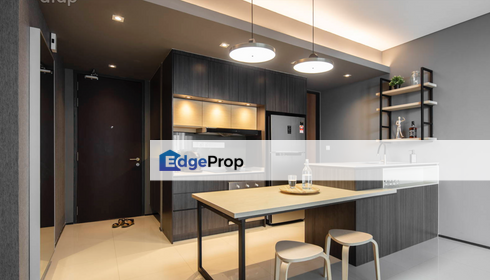 Luxury KLCC Studio 230k Instalment Rm800 LRT 100m, Kuala Lumpur, KLCC