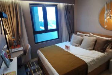 Freehold OKR 3Rooms 400k Free Furniture! monthly from RM 1400