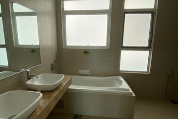 Amaya Saujana, Saujana Subang