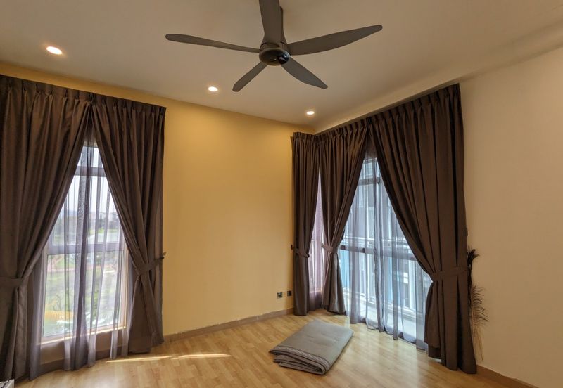 Amaya Saujana, Saujana Subang