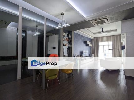 Extensively Renovated unit with Walk-in Wardrobe, High Floor unit, Selangor, Saujana 