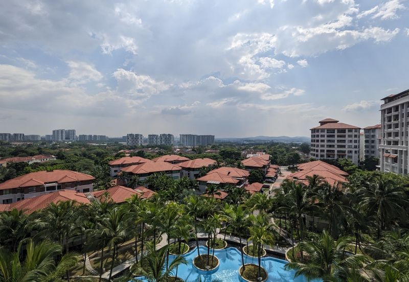 Ara Hill Condominium