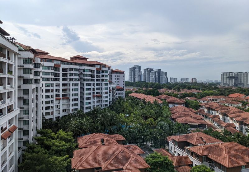 Ara Hill Condominium