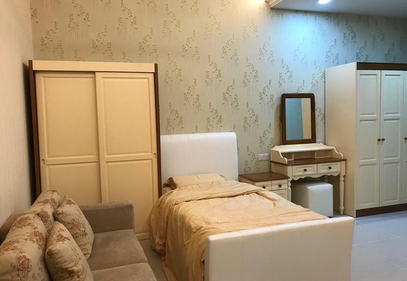 Ara Hill Condominium