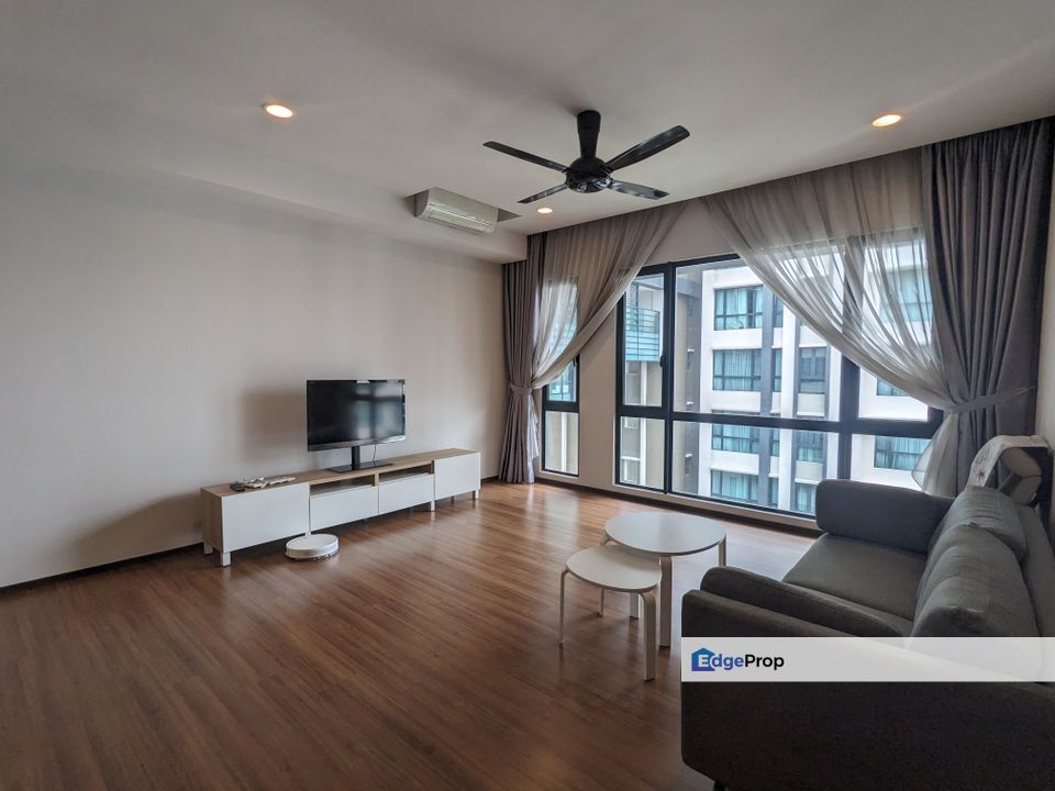 High Floor unit in well maintained condition, Selangor, Ara Damansara