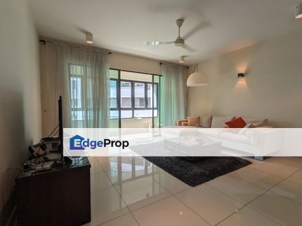 Simple and Spacious unit with only 1 side neighbour, Selangor, Ara Damansara