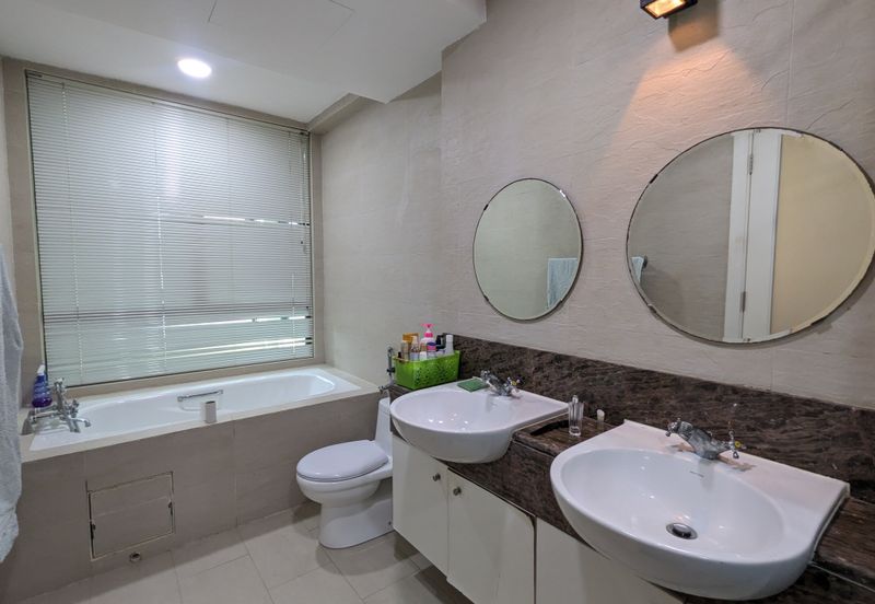 Ara Hill Condominium