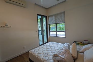 Ara Hill Condominium