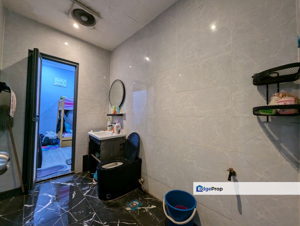 Renovated House with Extended Kitchen and additional room, Selangor, Ara Damansara