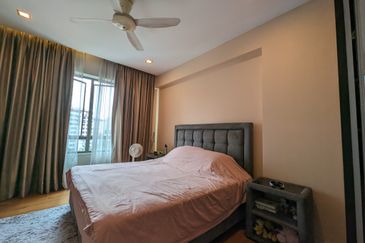 Ara Hill Condominium