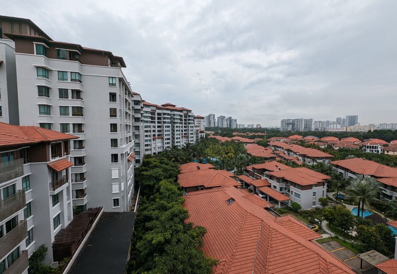 Ara Hill Condominium