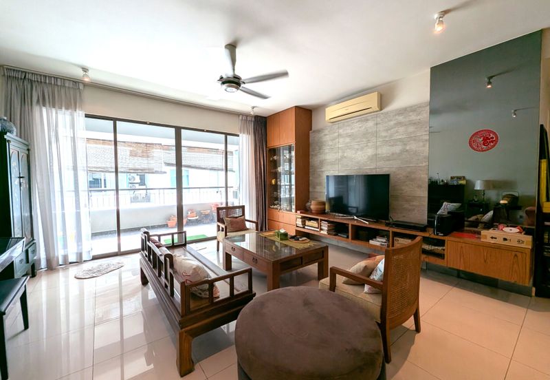 Ara Hill Condominium