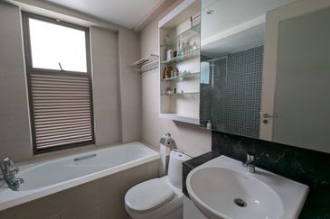 Ara Hill Condominium