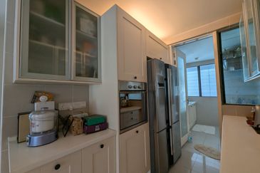 Ara Hill Condominium