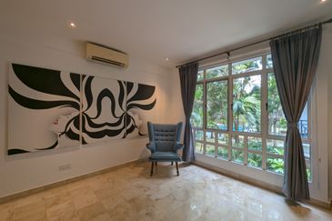 Bungaraya Kondominium, Saujana Subang