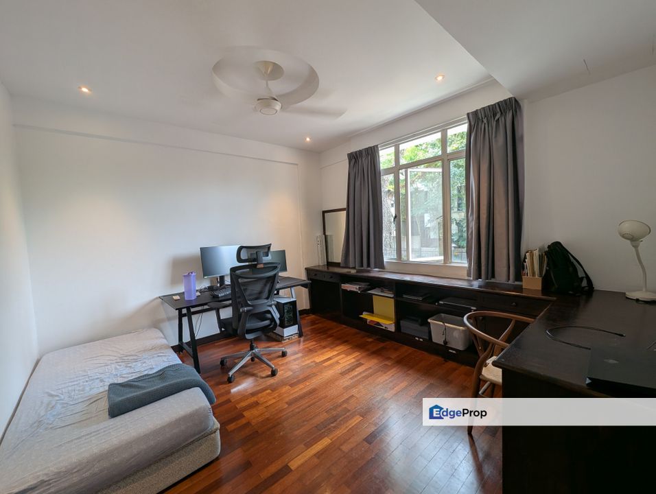 Well Renovated unit, simple and cozy in a serene environment, Selangor, Saujana 