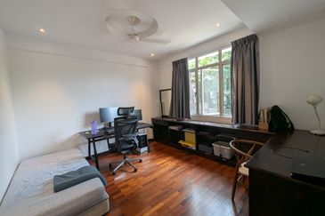 Bungaraya Kondominium, Saujana Subang