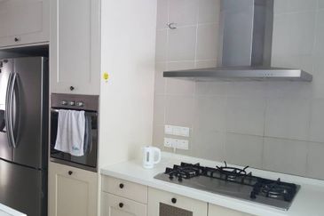 Ara Hill Condominium