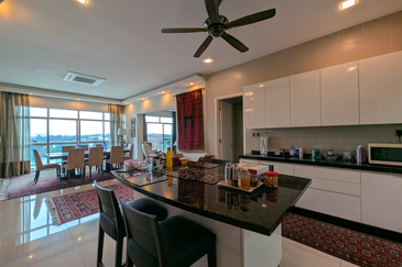 Amaya Saujana, Saujana Subang