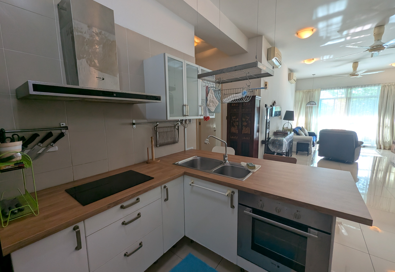 Amaya Saujana, Saujana Subang