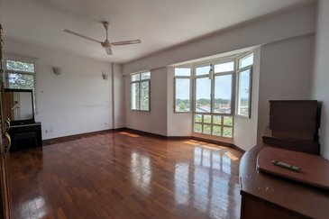 Bungaraya Kondominium, Saujana Subang