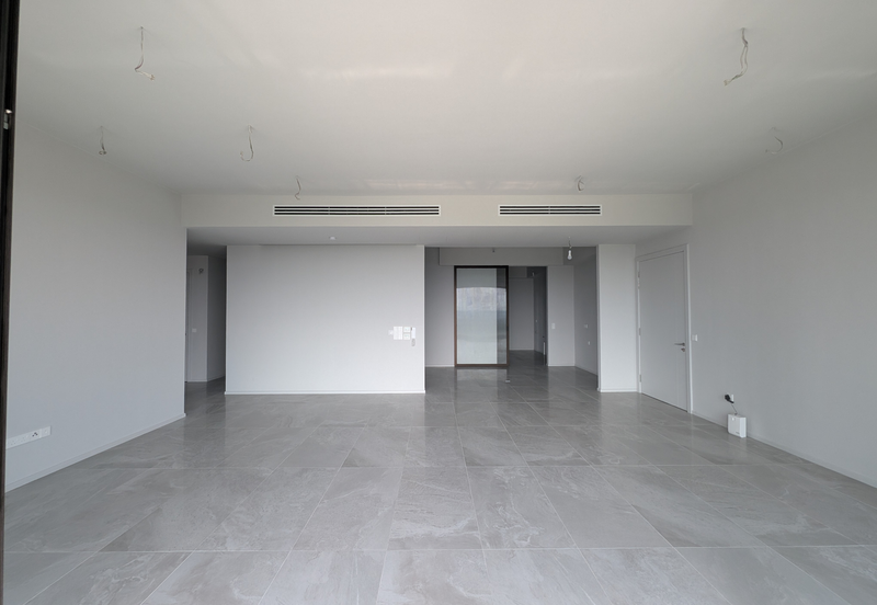 Spacious, private, and exclusive. A luxury home with golf course view in the heart of Tropicana