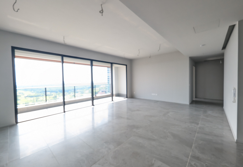 Spacious, private, and exclusive. A luxury home with golf course view in the heart of Tropicana