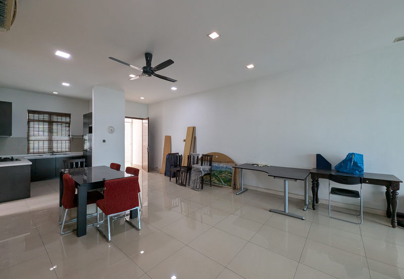 Amaya Saujana, Saujana Subang