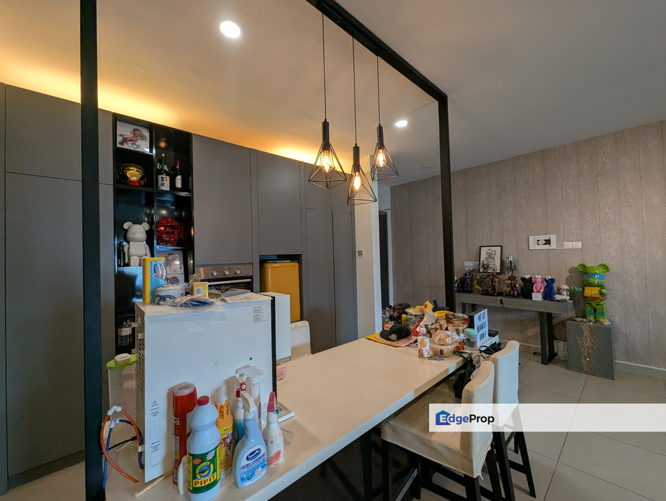  A blend of exclusivity, comfort, and functionality, this home is ideal for those seeking a refined lifestyle in Ara Damansara., Selangor, Ara Damansara