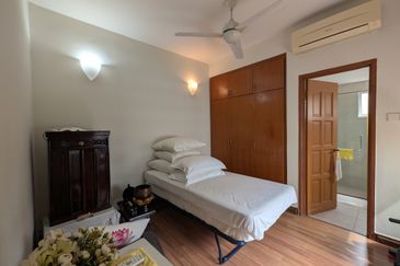 Bungaraya Kondominium, Saujana Subang