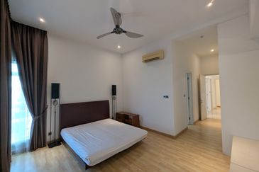 Amaya Saujana, Saujana Subang