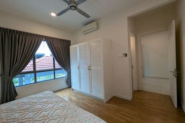 Ara Hill Condominium