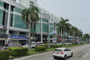 Krystal Point Commercial Centre