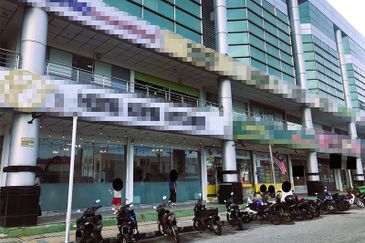 Krystal Point Commercial Centre