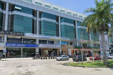 Krystal Point Commercial Centre