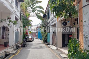 Lorong Toh Aka