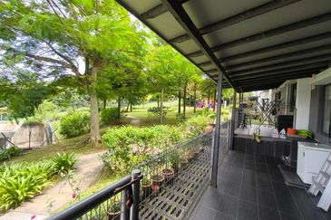 Andana Villa @ D'Alpinia