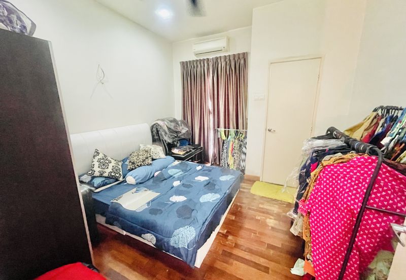 Sierra 1, Odora Parkhomes