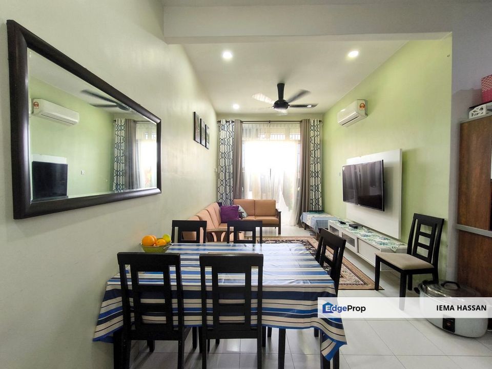 End Unit With Lift Apartment Dahlia Court Salak Tinggi Sepang, Selangor, Sepang