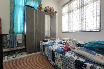 Dahlia Court Apartment