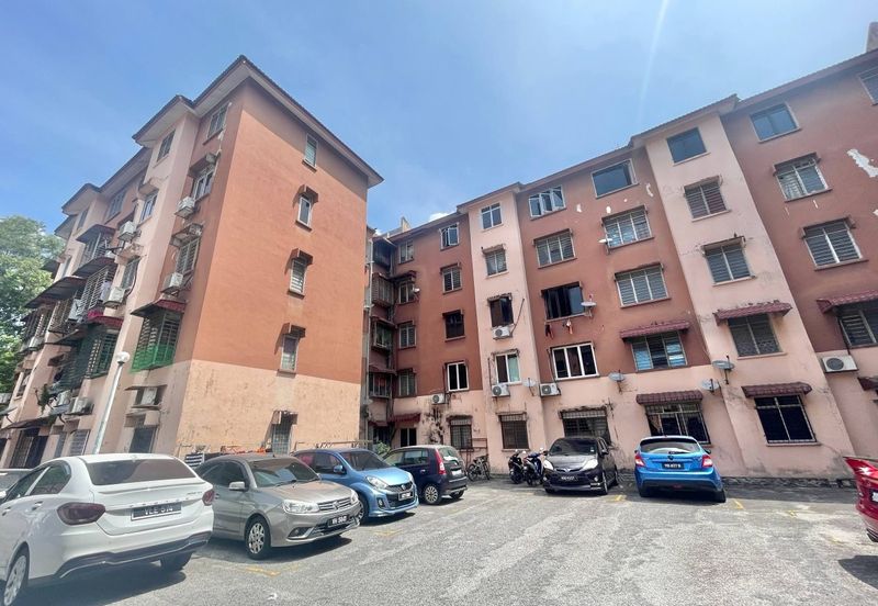 Kenanga Apartment, Puchong