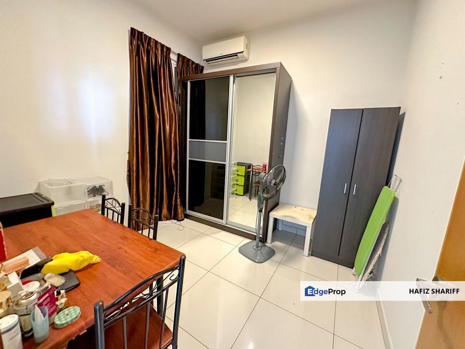 High Floor at Royal Regent Sri Putramas 3 Condominium Kuala Lumpur, Kuala Lumpur, Dutamas