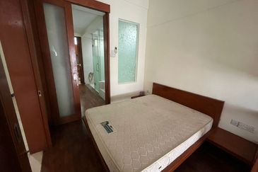 10 Semantan Suites (Sematan Avenue)