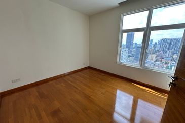 Dua Sentral Residential Tower